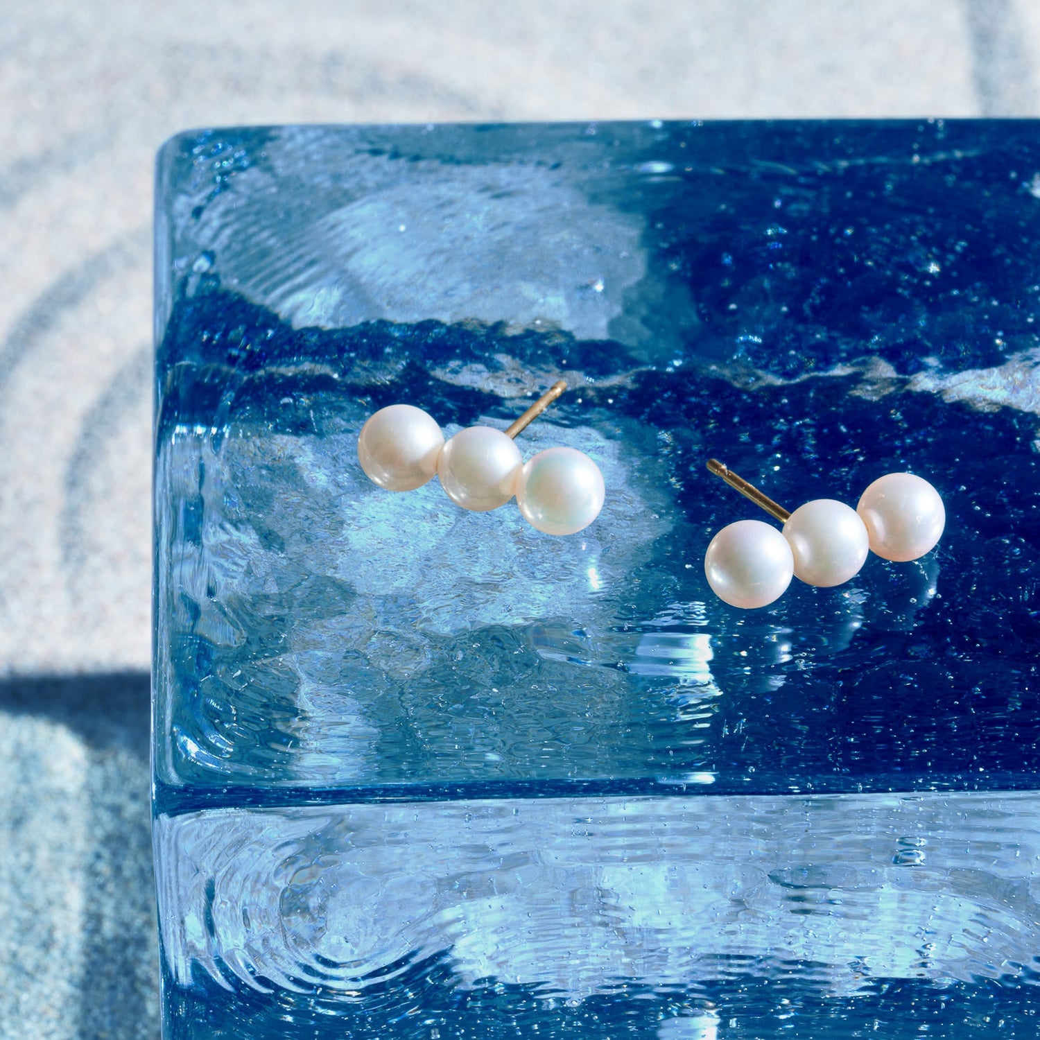 Akoya Pearl Pierced Earrings＿アコヤ真珠3連ピアス