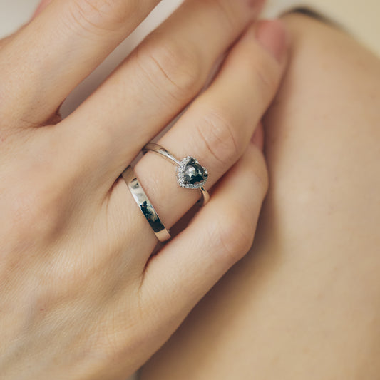 Pt950 Black Diamond Heart Shape Ring＿Pt950 ブラックダイヤ ハートシェイプリング