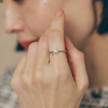 K18 Free-Size Akoya Pearl & Diamond Ring(6.5mm, 0.05ct)＿K18 アコヤ真珠 ダイヤモンド フリーサイズリング