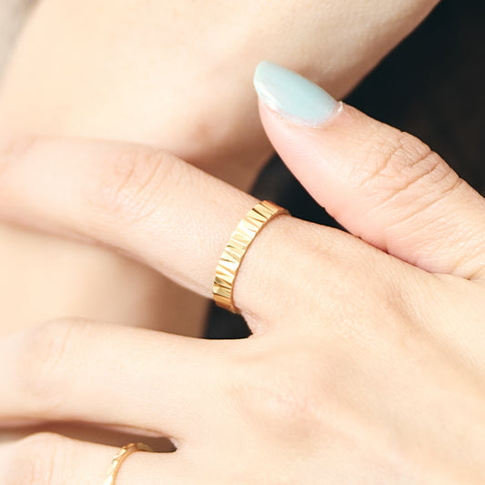 K18 Crush Line Cut Design Ring＿K18 クラッシュラインカット デザインリング